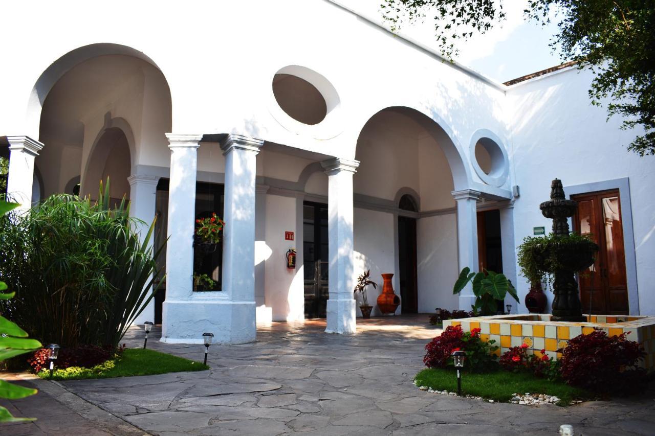 Tlaquepaque Pueblito Hotel Guadalajara Exterior photo