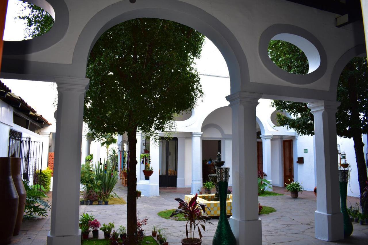 Tlaquepaque Pueblito Hotel Guadalajara Exterior photo