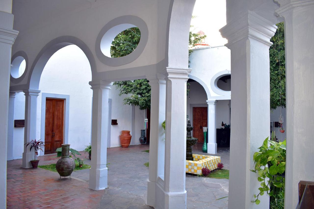 Tlaquepaque Pueblito Hotel Guadalajara Exterior photo